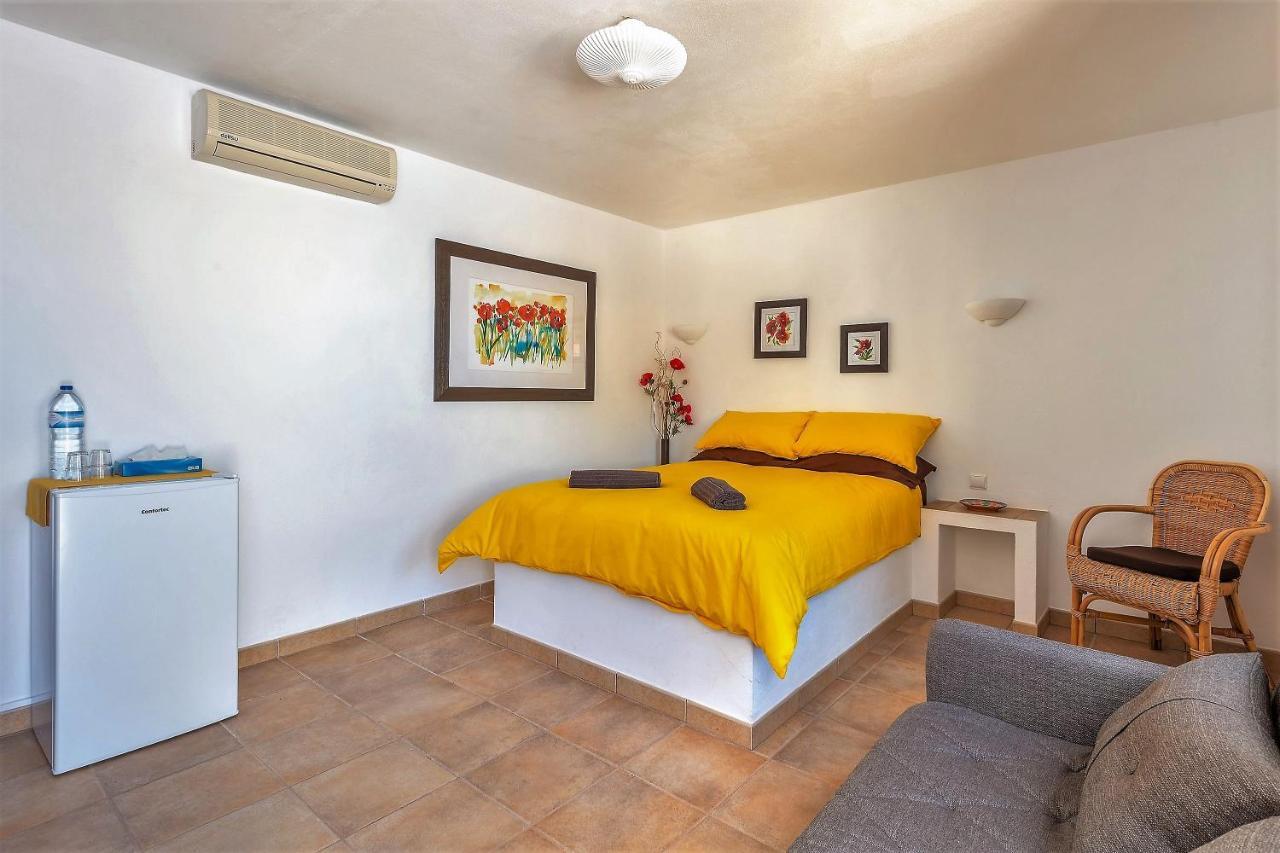Casa Dos Ninos Bed & Breakfast São Bartolomeu de Messines Eksteriør bilde